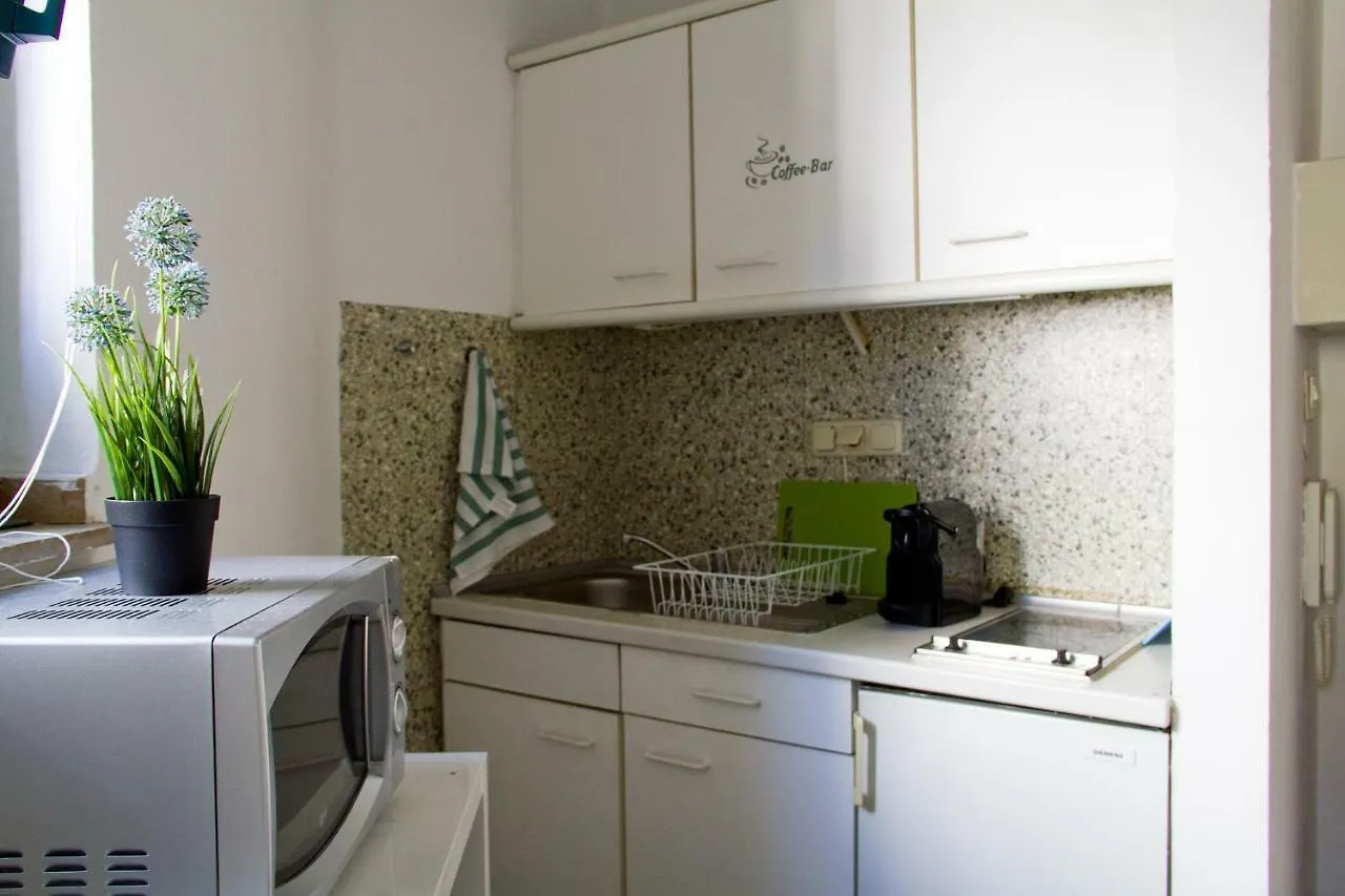 **** Comfortable Studio **** Hansaring 19, Mediapark, Messe, Dom ケルン ドイツ