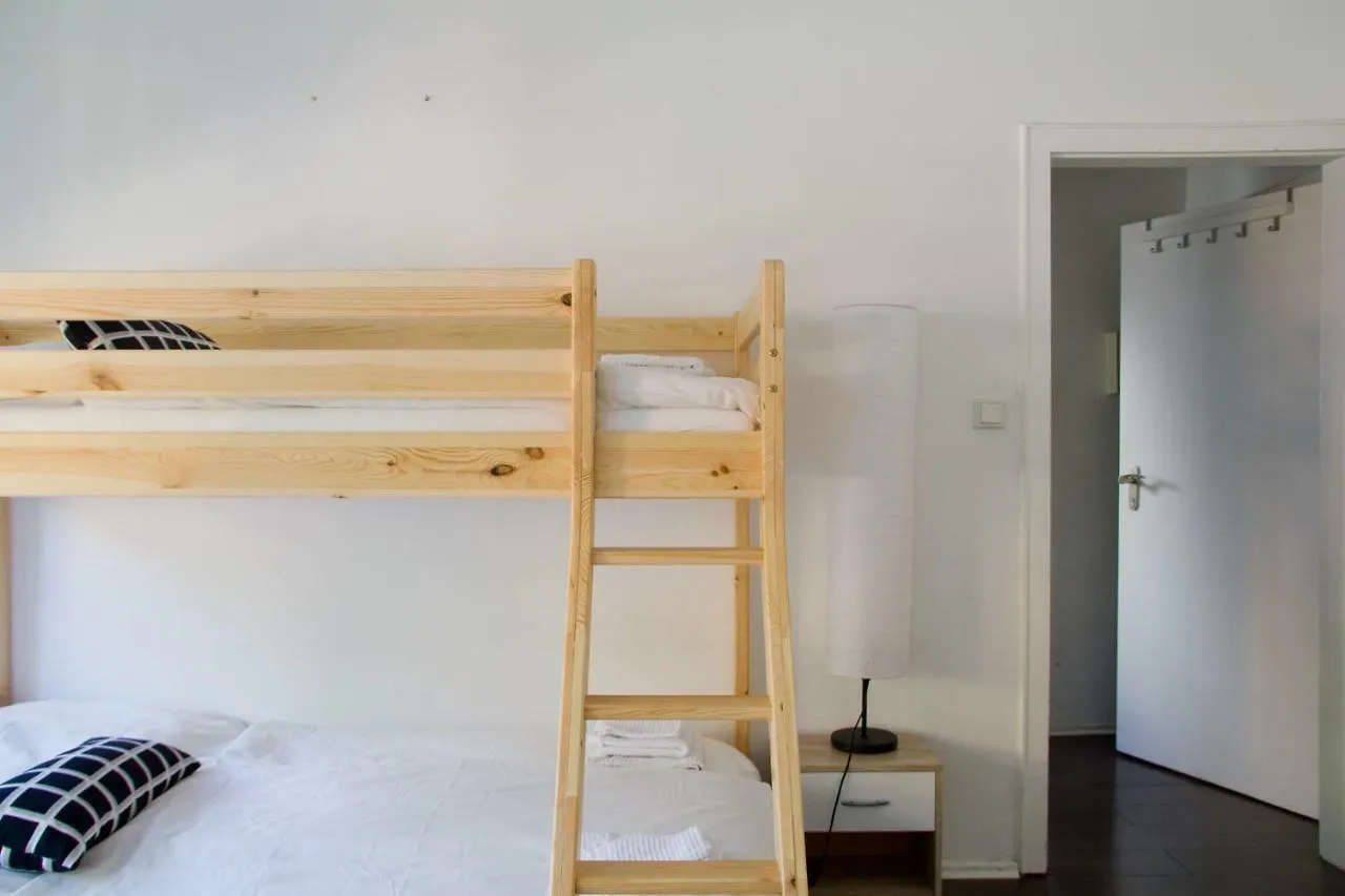 **** Comfortable Studio **** Hansaring 19, Mediapark, Messe, Dom ケルン 0*,